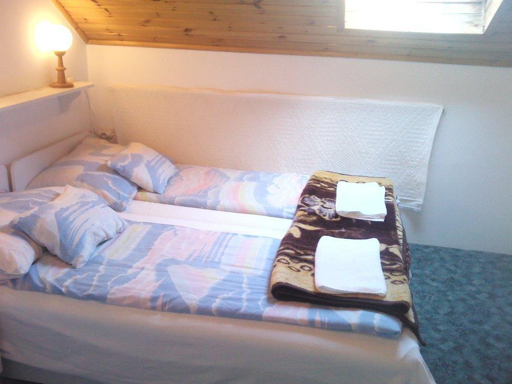 Napfény Apartment Keszthely Szoba fotó