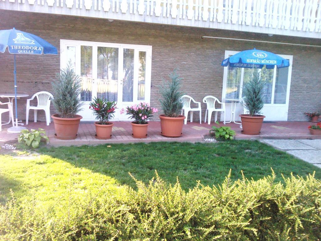 Napfény Apartment Keszthely Kültér fotó